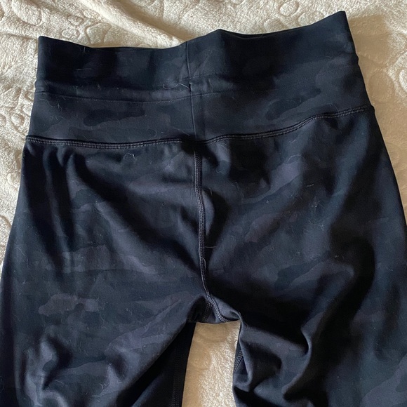 Vuori Daily Leggings - Picture 8 of 13